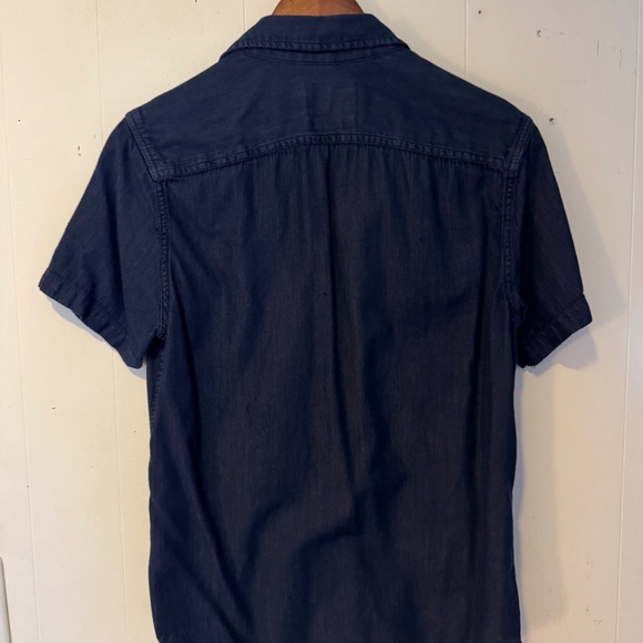 Good Fellow & Co. shortsleeved button up shirt - Picture 3 of 3